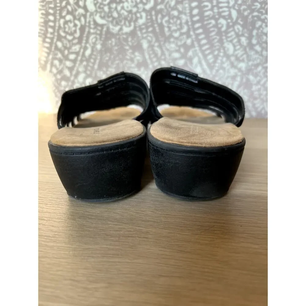 St John's Bay Izabel Black‎ Strappy Slip On Comfort Slide Mule Sandals